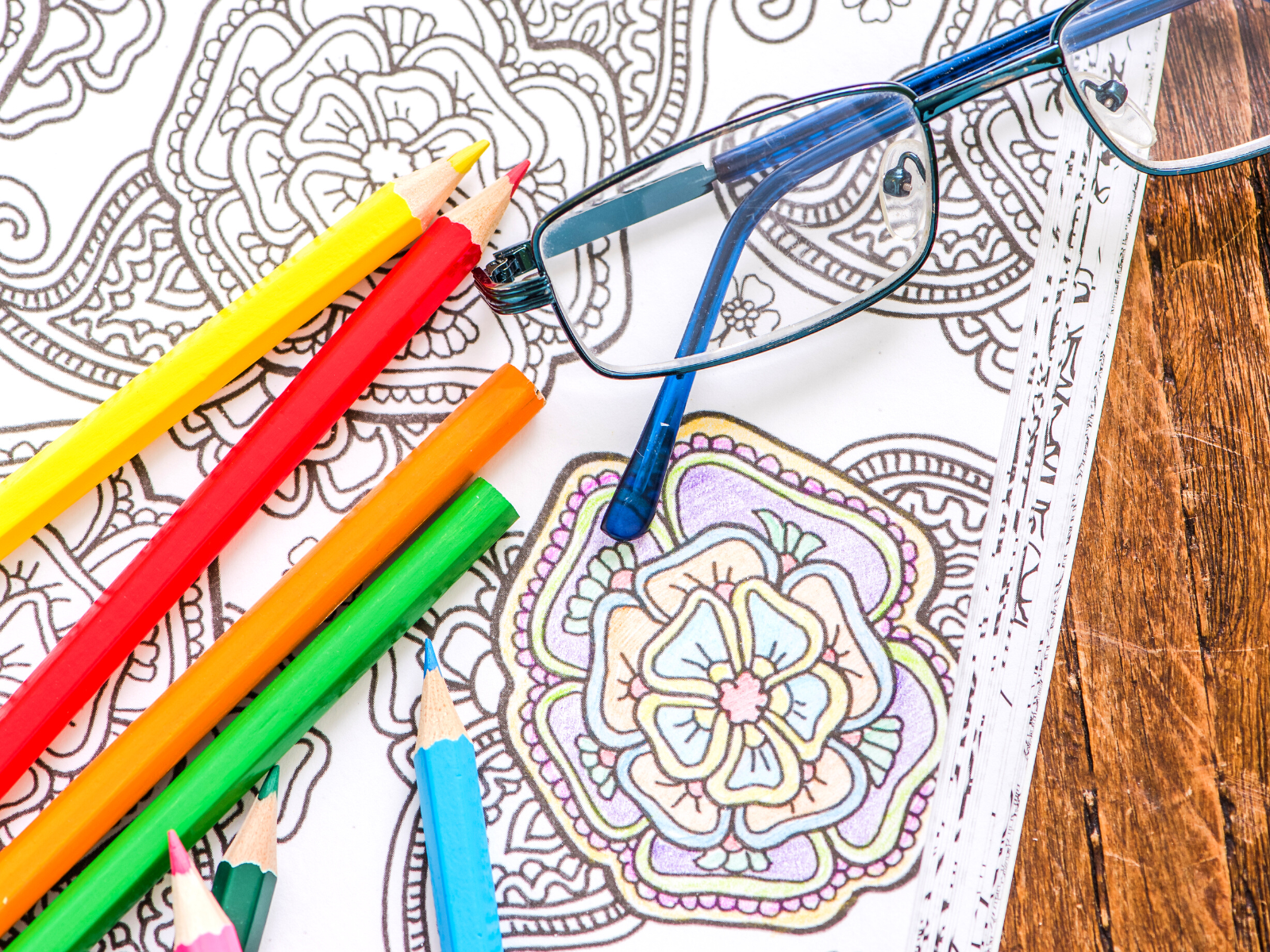 How to Use Colored Pencils in Adult Coloring Pages - 10 Tips for Beginners  