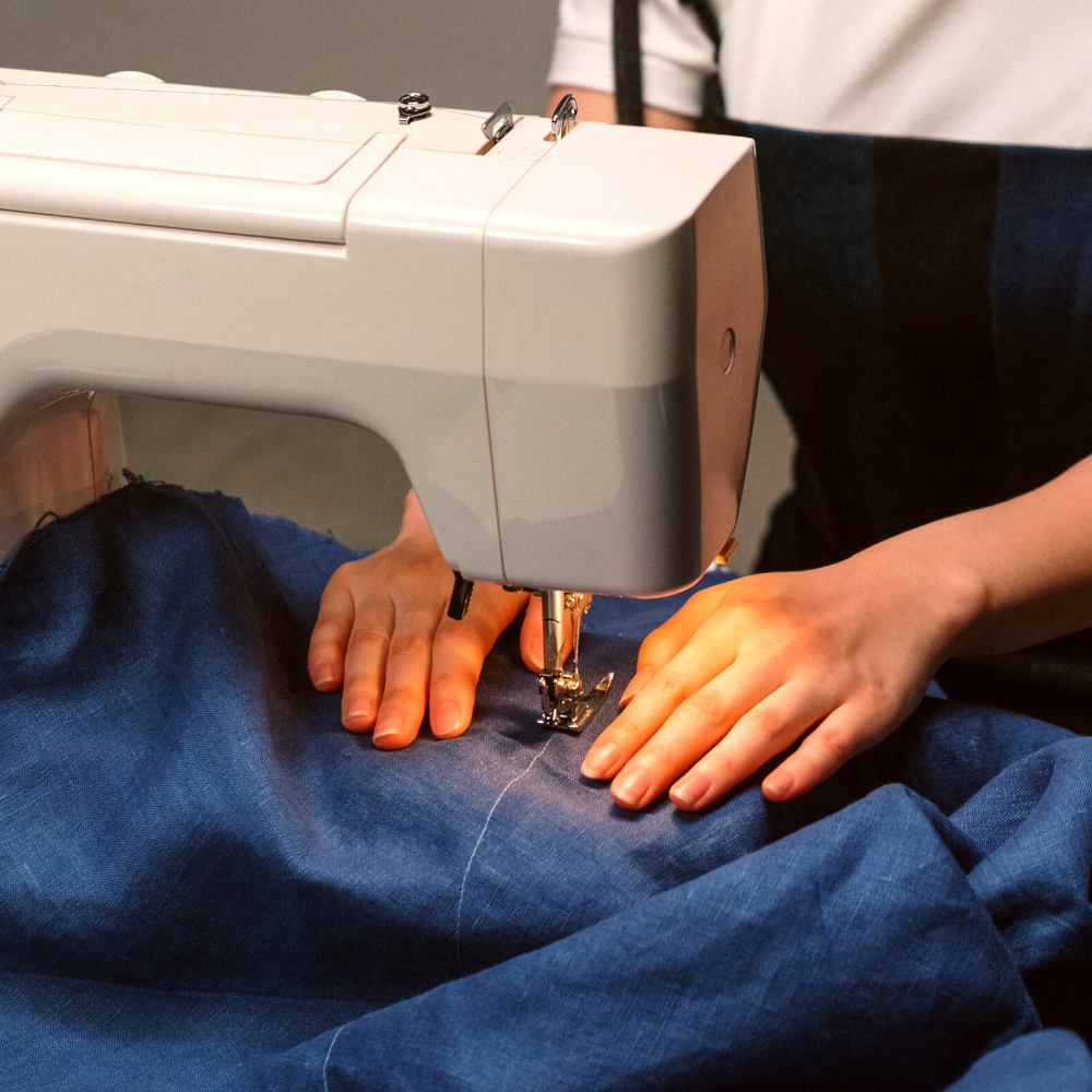 Denim Dreams Uncover the Best Sewing Machine for Jeans!