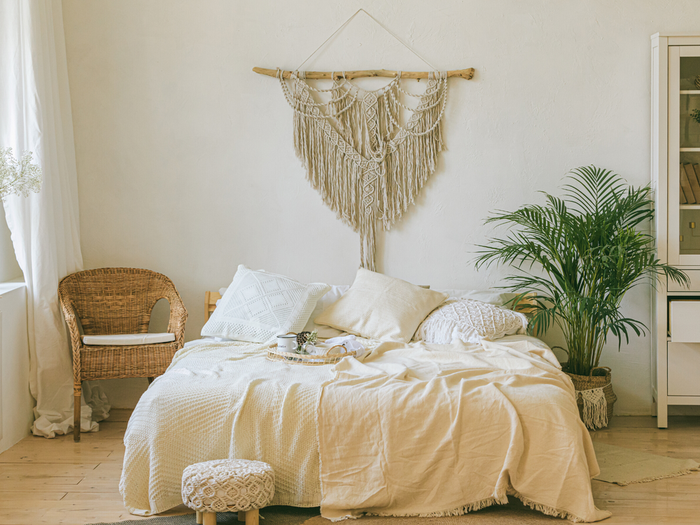 Macramé Mania: Creative Fun With Macramé Art