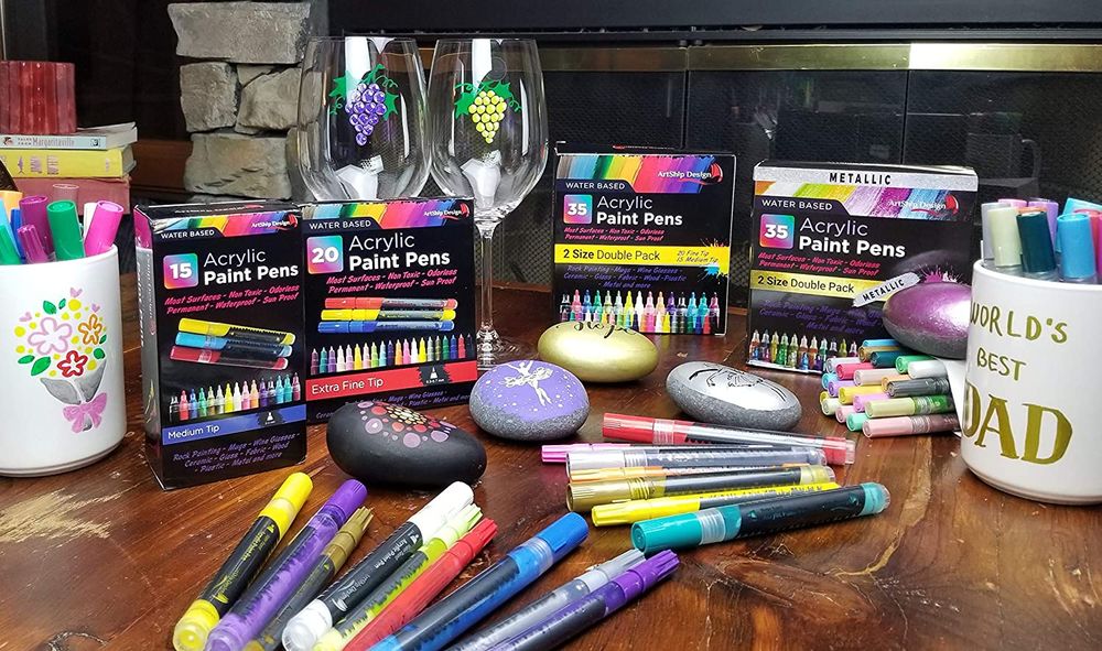 The Best Acrylic Paint Pens to Make Your Art Pop!