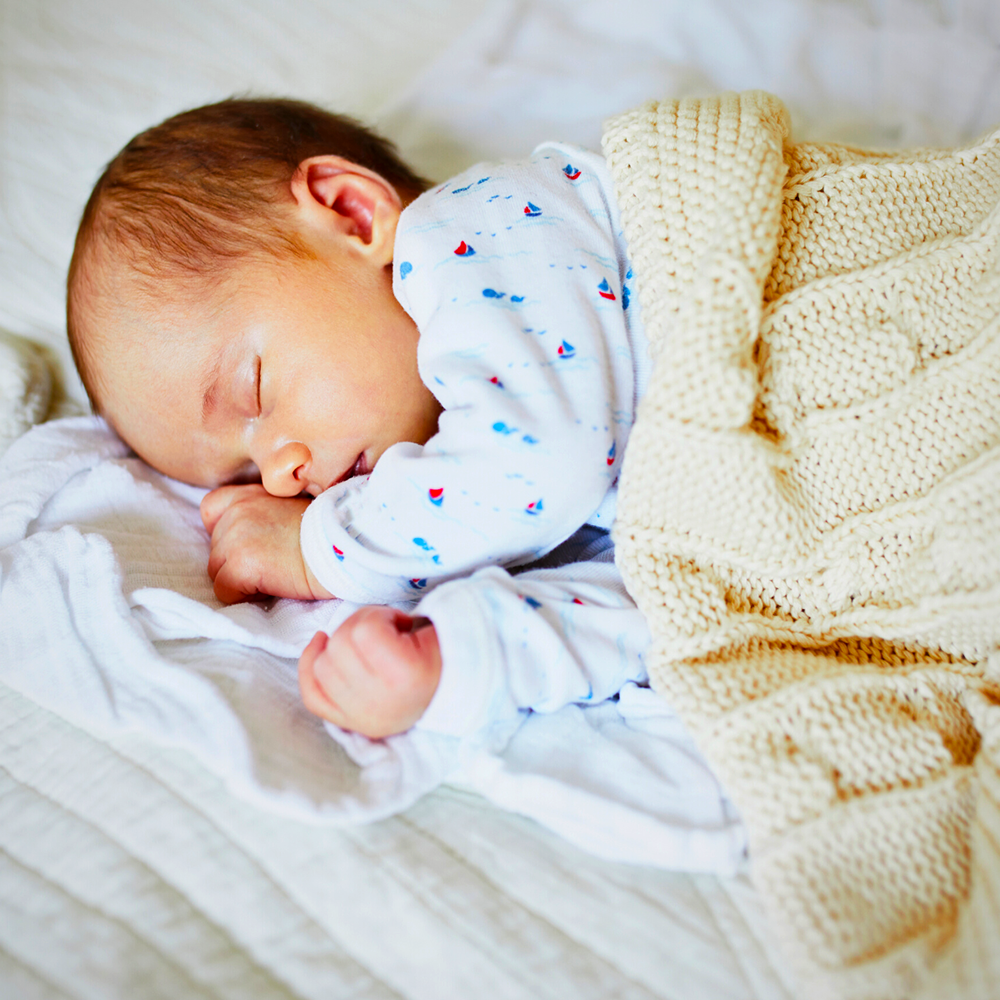 Yarn 101: Choosing the Right Baby Blanket Yarn