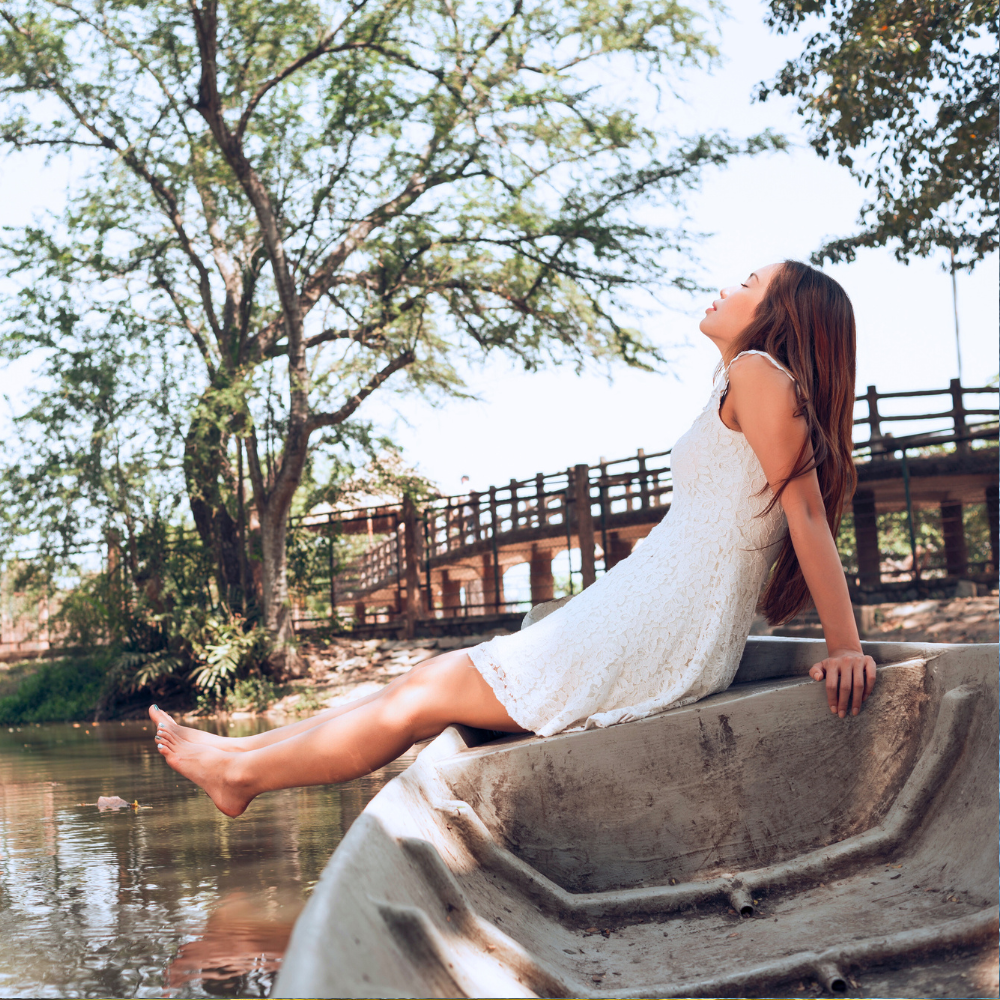 Embrace the Now with Gratitude and Joy