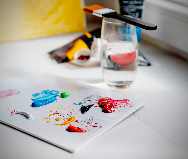 Perfect Colors with the Best Paint for Ceramic Projects