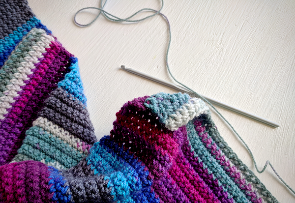 Crochet Made Easy With The Best Ergonomic Crochet Hooks   Ergonomic Crochet Hooks Pink Purple And Blue Blanket 