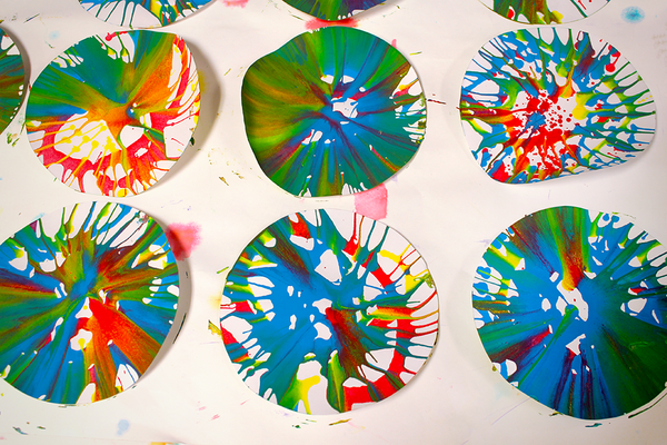 Fun DIY Spin Art Using A Salad Spinner   Diy Spin Art Drying Rack Paintings 