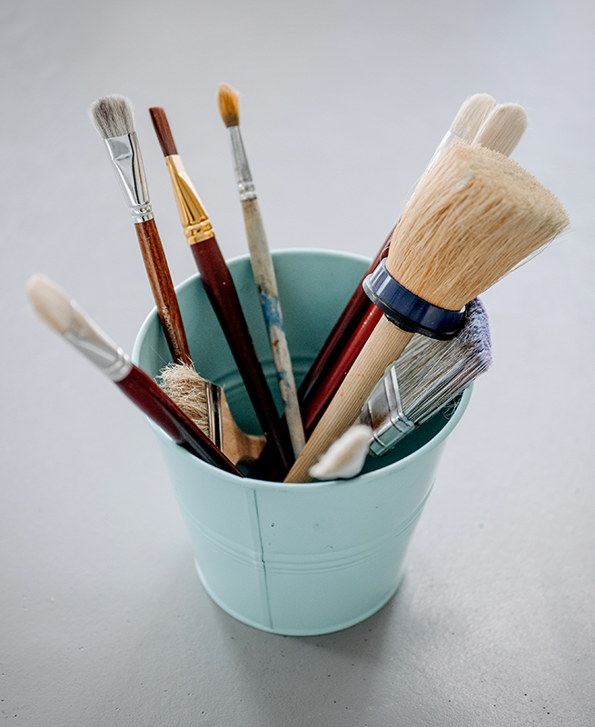 Paint Brushes 101 Types of Paint Brushes and Their Uses