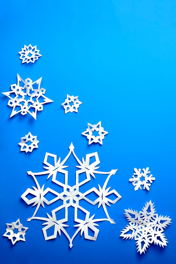 Paper Crafts: Get Festive with Beautiful Paper Snowflakes