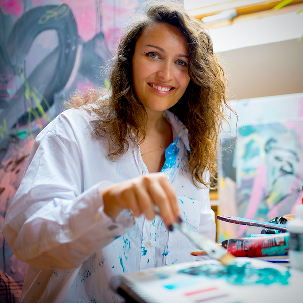 Find Your Best Oil Paint Set to Brush Up on Your Skills!